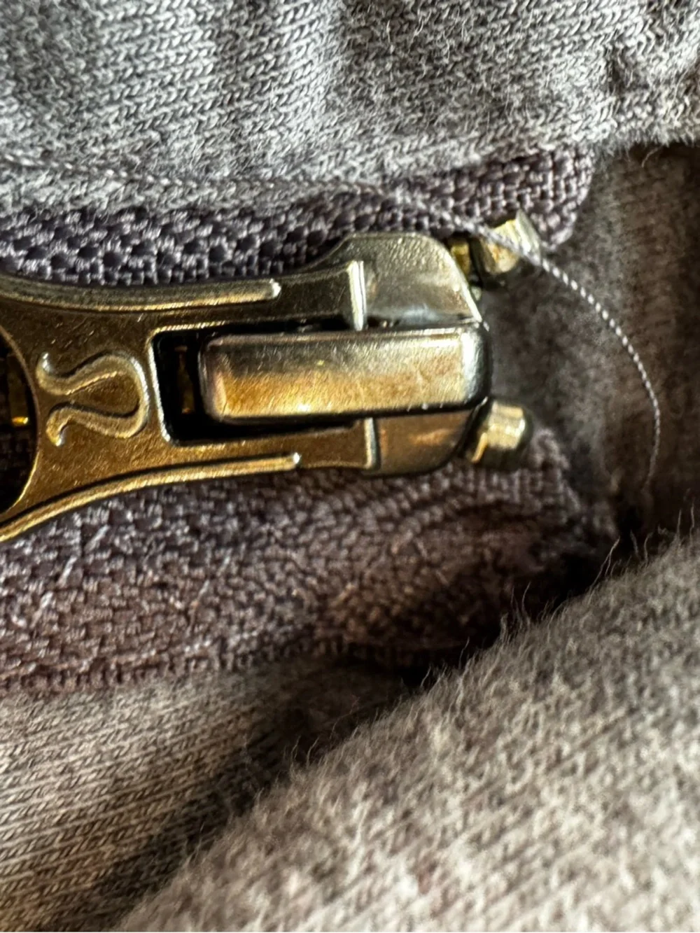 Lululemon Athletica Women’s Asymmetric Hooded Jacket in Gray - Picture 3 of 10